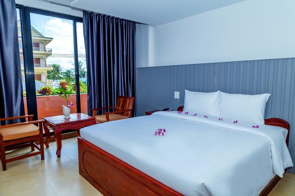 Ly Heng Chhay Hotel Paôy Pêt Kültér fotó
