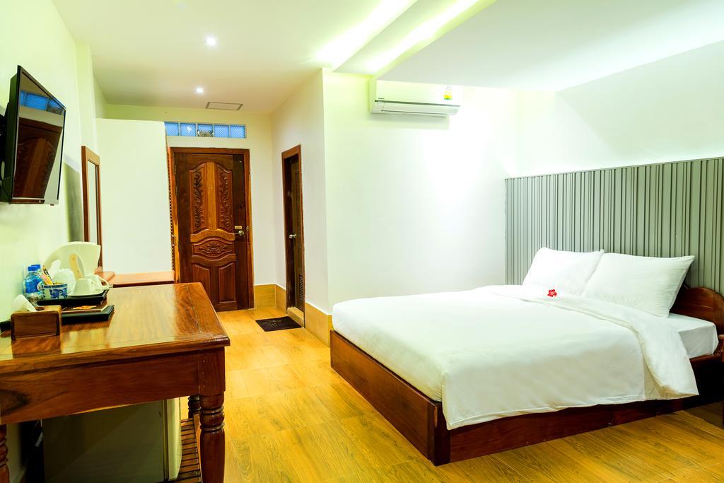 Ly Heng Chhay Hotel Paôy Pêt Kültér fotó